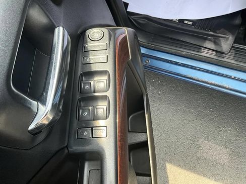 Used 2017 GMC Sierra 1500 SLE w/ Elevation Edition AWD/4WD image 13