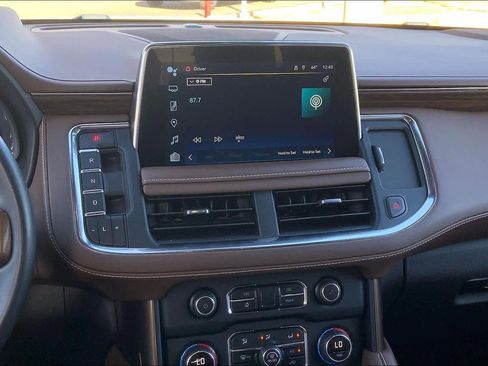 Used 2024 Chevrolet Tahoe High Country w/ Premium Package image 6