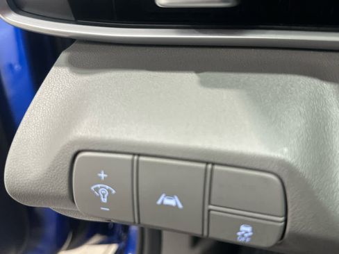 Used 2023 Hyundai Elantra SEL FWD image 30