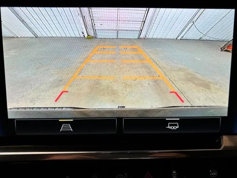 Used 2026 Chevrolet Silverado 1500 LT RWD image 14
