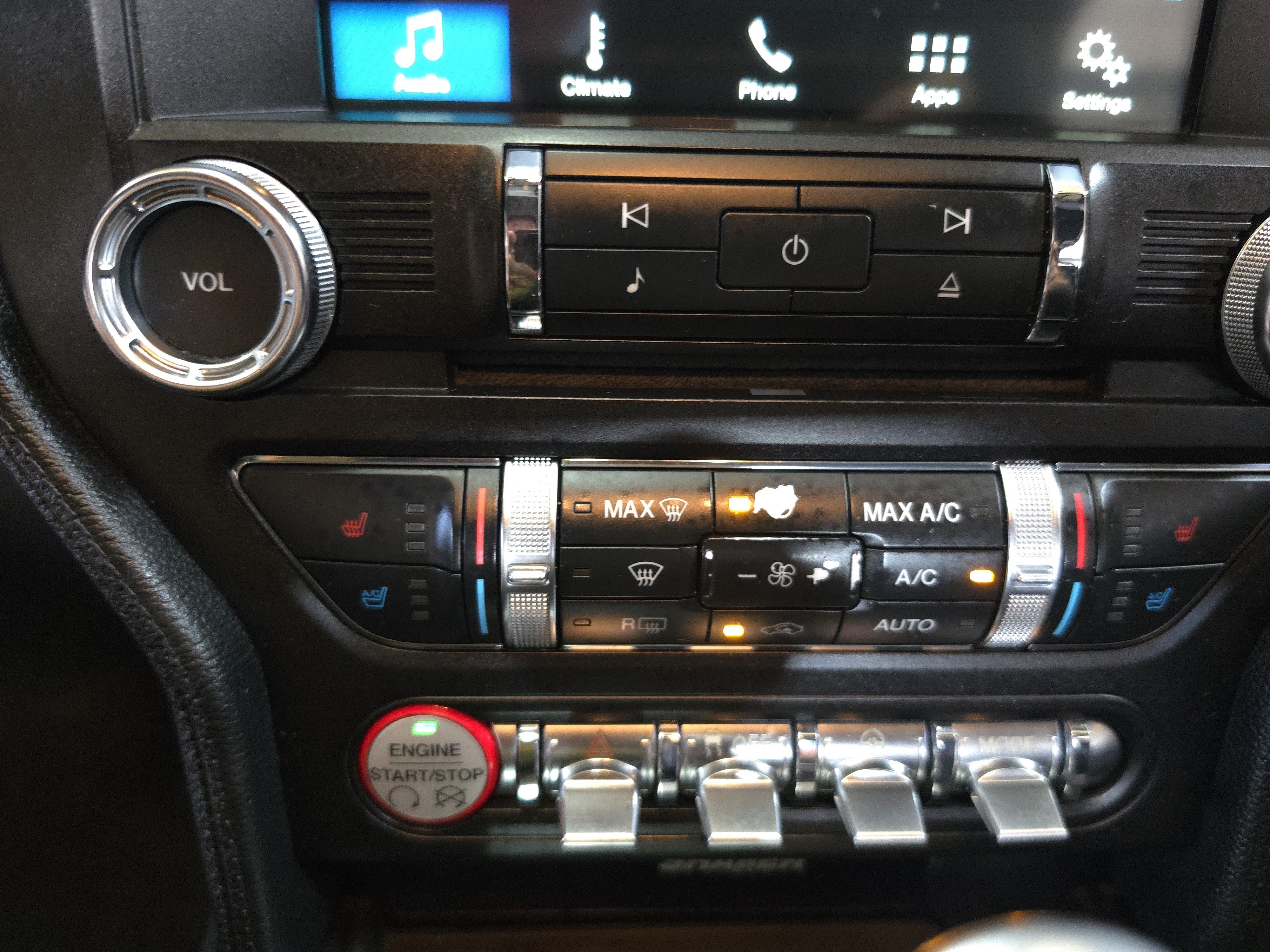 Used 2016 Ford Mustang Premium RWD image 19