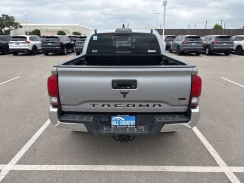 Used 2021 Toyota Tacoma SR5 image 4