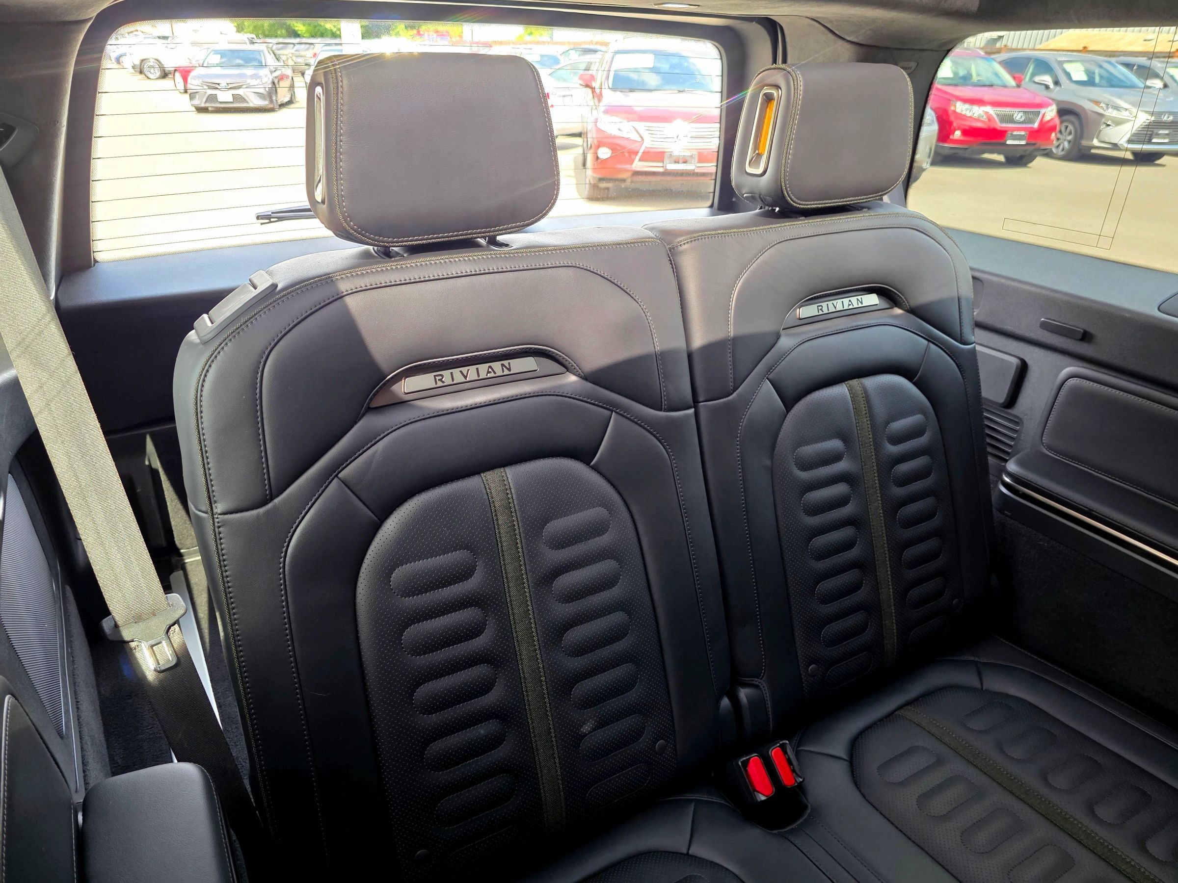 Used 2023 Rivian R1S Adventure Quad AWD/4WD image 68