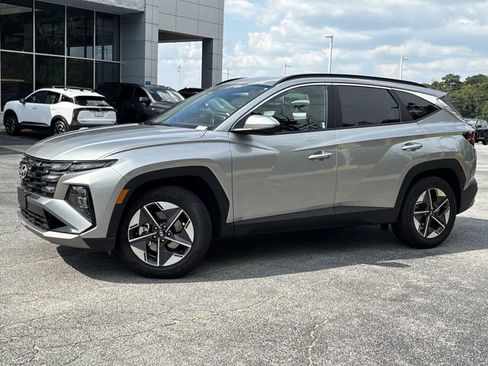 Used 2026 Hyundai Tucson SEL Plus FWD image 1