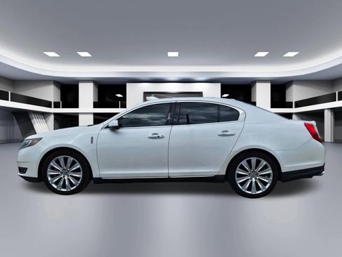 Used 2015 Lincoln MKS AWD image 2