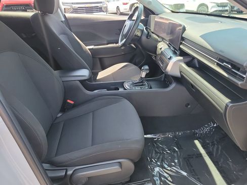 Used 2024 Hyundai Kona SEL FWD image 19