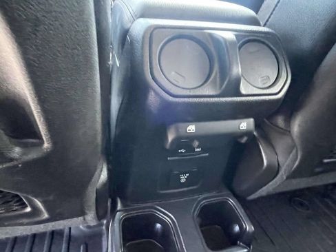 Used 2020 Jeep Gladiator Rubicon AWD/4WD image 14