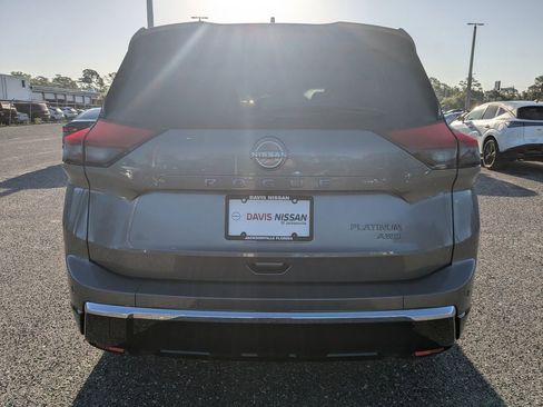 New 2026 Nissan Rogue Platinum AWD/4WD image 5