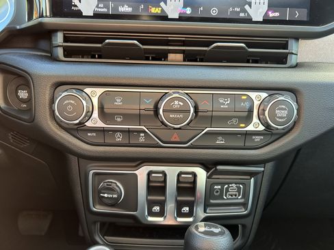 New 2026 Jeep Wrangler Sport image 38