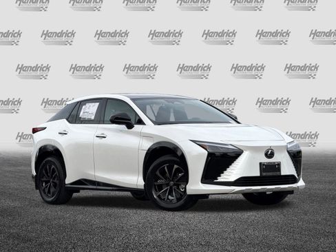 New 2026 Lexus RZ 450e AWD image 2