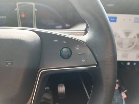 Used 2022 Tesla Model X AWD/4WD image 35