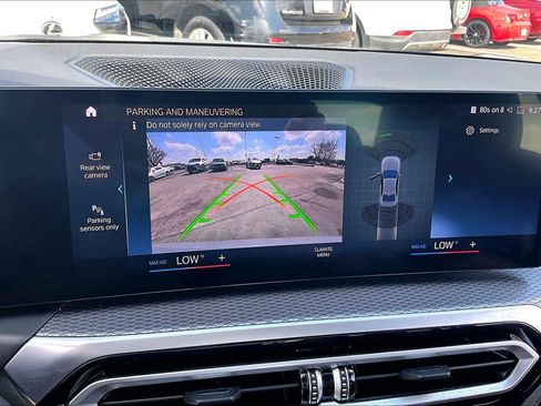 Used 2023 BMW 330i Sedan w/ M Sport Package image 24