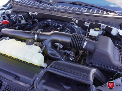 Used 2024 Ford Expedition Limited image 45