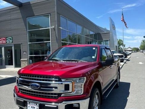 Used 2018 Ford F150 XLT w/ Equipment Group 302A Luxury AWD/4WD image 1
