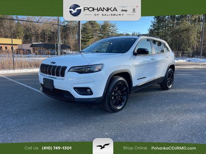 Used 2023 Jeep Cherokee Altitude Lux