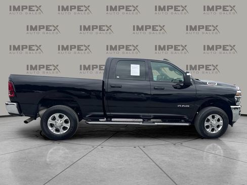 Used 2026 RAM 2500 Big Horn AWD/4WD image 6
