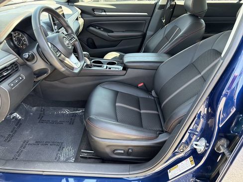 Used 2024 Nissan Altima 2.5 SR AWD/4WD image 16