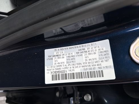 Certified 2025 MAZDA CX-30 AWD 2.5 S w/ Premium Package image 28