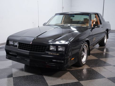 Used 1988 Chevrolet Monte Carlo SS RWD image 17