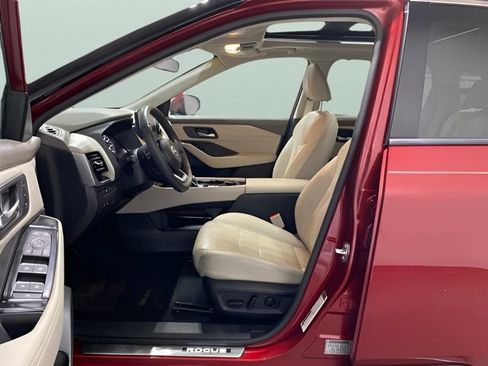 Certified 2023 Nissan Rogue SL w/ SL Premium Package AWD/4WD image 11