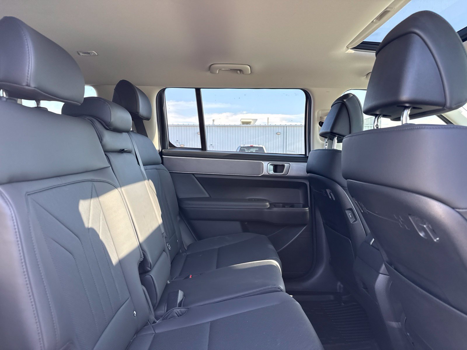 Used 2024 Hyundai Santa Fe XRT AWD/4WD image 18