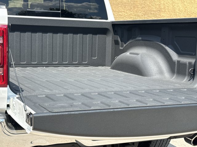 Used 2023 RAM 1500 Limited AWD/4WD image 11