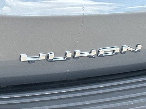 New 2026 GMC Yukon AT4 w/ AT4 Premium Package image 15