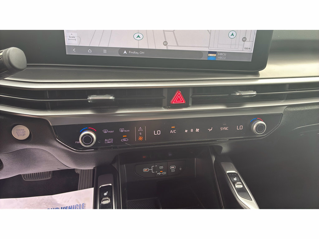 Used 2025 Kia Sorento S FWD image 16
