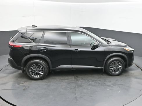 Used 2023 Nissan Rogue S FWD image 36