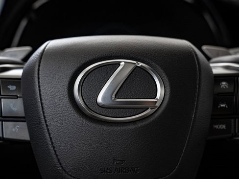 Certified 2023 Lexus RX 350h w/ Cold Area Package image 30