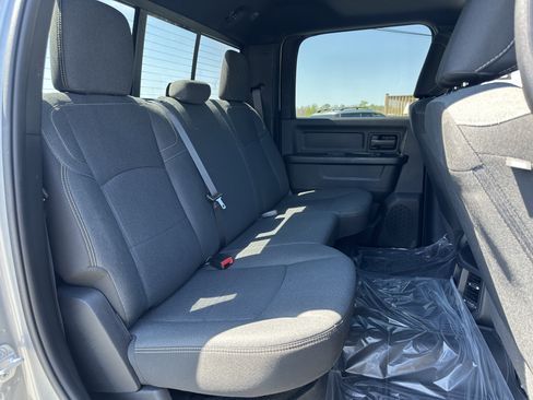 Used 2022 RAM 2500 Tradesman AWD/4WD image 11