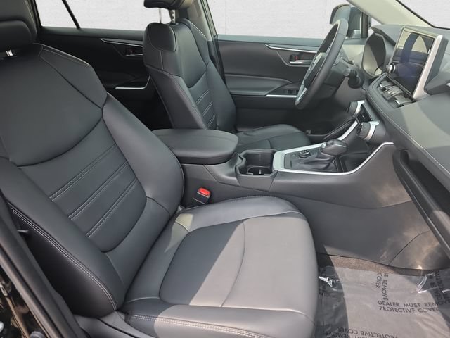 Used 2023 Toyota RAV4 XLE Premium AWD/4WD image 10