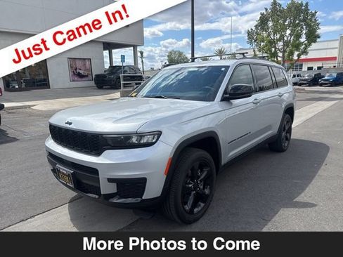 Used 2023 Jeep Grand Cherokee L Laredo AWD/4WD image 1