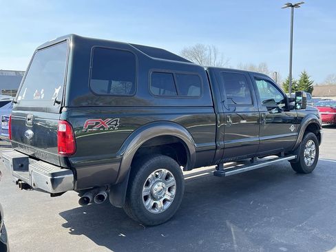 Used 2015 Ford F350 Lariat w/ Chrome Package image 3