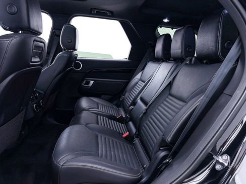 Used 2023 Land Rover Discovery S R-Dynamic AWD/4WD image 41