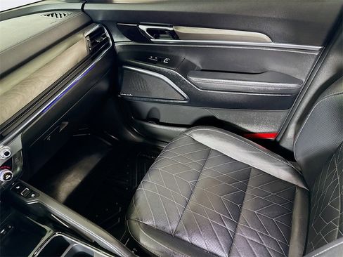 Used 2023 Kia Telluride SX X-Pro image 23