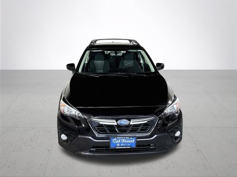 Used 2022 Subaru Crosstrek 2.0i Premium w/ Moonroof Package AWD/4WD image 3