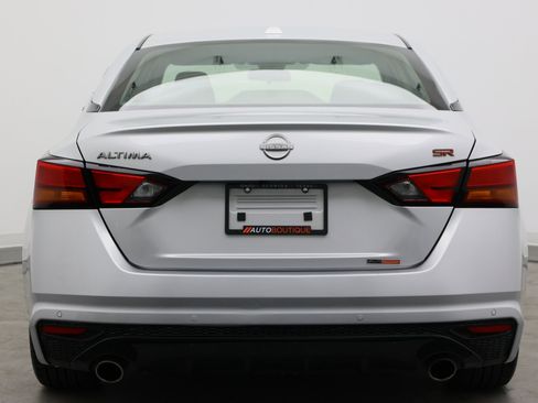 Used 2024 Nissan Altima 2.5 SR FWD image 6