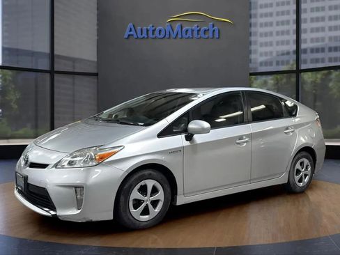 Used 2013 Toyota Prius Three image 4