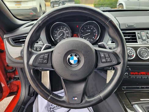 Used 2016 BMW Z4 sDrive35i image 12