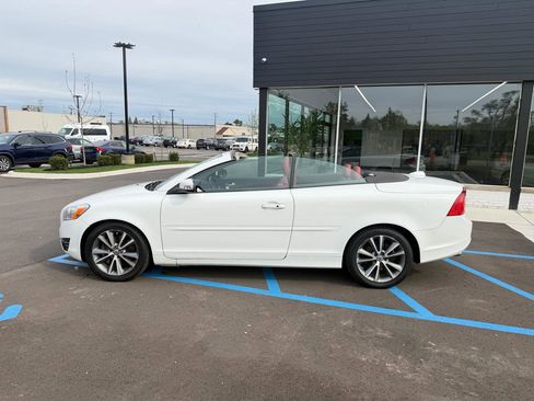 Used 2012 Volvo C70 T5 FWD image 8