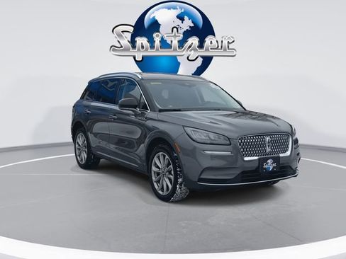 Used 2022 Lincoln Corsair AWD w/ Premium Package image 2