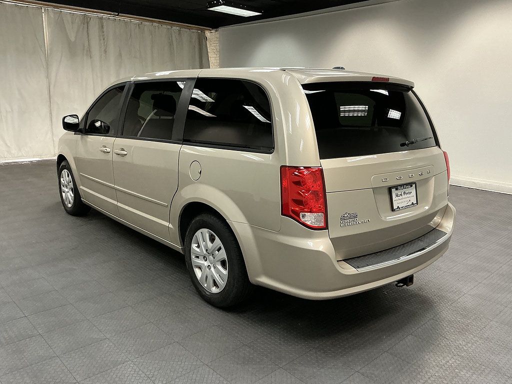 Used 2014 Dodge Grand Caravan SE w/ Quick Order Package 29E SE FWD image 3