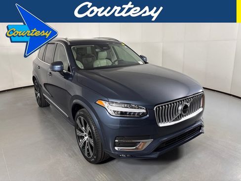 Used 2023 Volvo XC90 B6 Ultimate w/ Protection Package AWD/4WD image 1