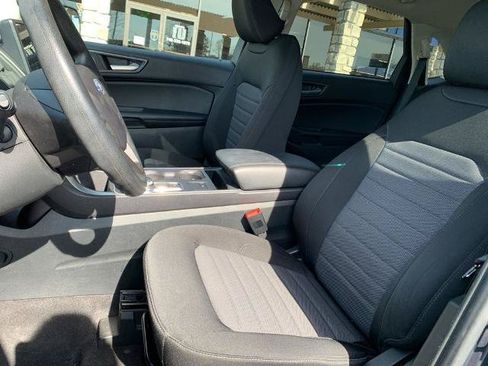 Certified 2023 Ford Edge SE w/ Black Appearance Package AWD/4WD image 11