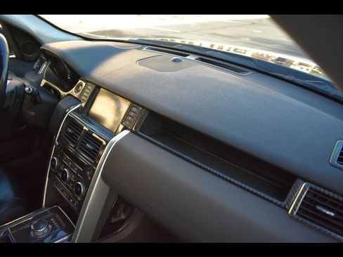 Used 2016 Land Rover Discovery Sport SE AWD/4WD image 37