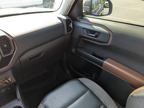 Used 2023 Ford Bronco Sport Outer Banks w/ Tech Package image 15