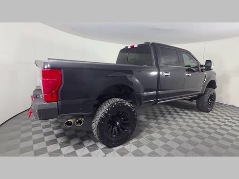 Used 2021 Ford F250 Platinum w/ FX4 Off-Road Package AWD/4WD image 40