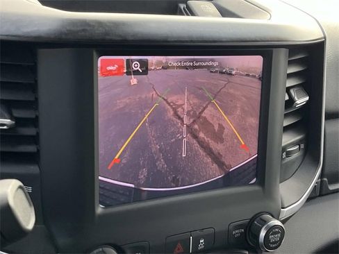 Used 2024 RAM 3500 Big Horn image 34