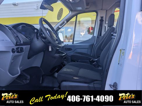 Used 2017 Ford Transit 150 XLT image 21